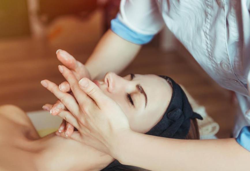 美容院怎么樣才能留住顧客，應(yīng)該怎么做方案是什么